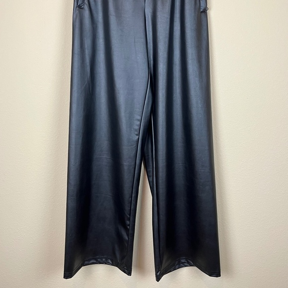 NWT Offline by Aerie Real Luxe Faux Leather Wide Leg Black Pants; Size S - Picture 8 of 8